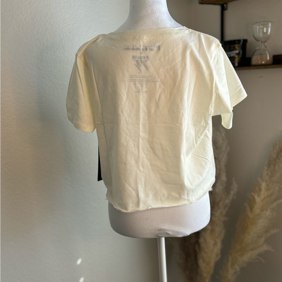 NWT- Prince Peter Faces To Bowie Crop-Top T-shirt in White - Picture 5 of 5